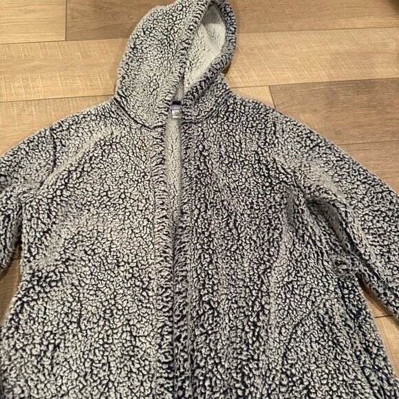 MOTHERHOOD MATERNITY SMALL/MEDIUM BLUE FUZZY COMFY WARM SOFT HOODED ROBE - Picture 3 of 8